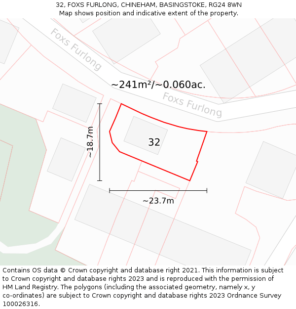 32, FOXS FURLONG, CHINEHAM, BASINGSTOKE, RG24 8WN: Plot and title map