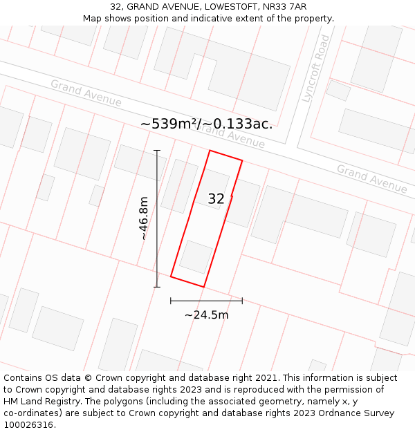 32, GRAND AVENUE, LOWESTOFT, NR33 7AR: Plot and title map