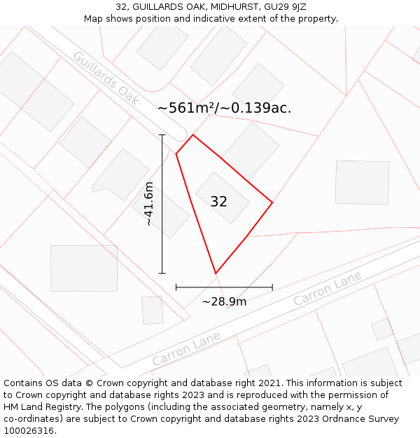 32, GUILLARDS OAK, MIDHURST, GU29 9JZ: Plot and title map
