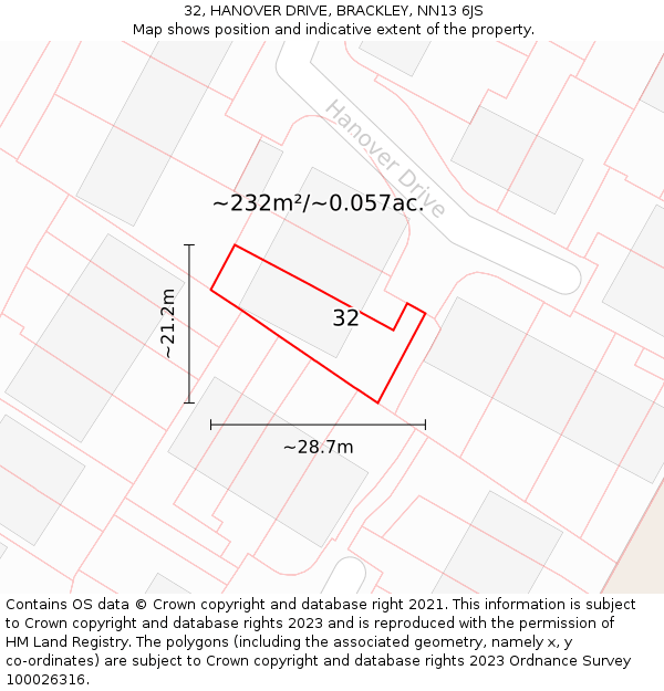 32, HANOVER DRIVE, BRACKLEY, NN13 6JS: Plot and title map