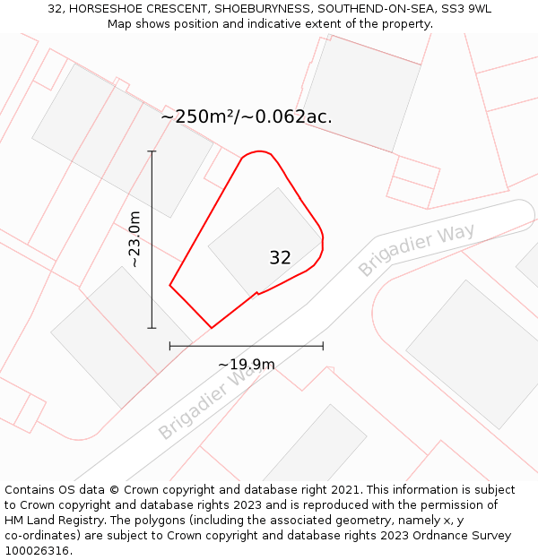 32, HORSESHOE CRESCENT, SHOEBURYNESS, SOUTHEND-ON-SEA, SS3 9WL: Plot and title map