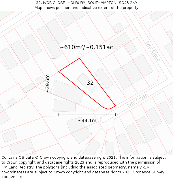 32, IVOR CLOSE, HOLBURY, SOUTHAMPTON, SO45 2NY: Plot and title map