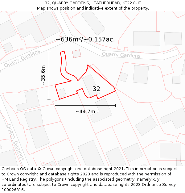 32, QUARRY GARDENS, LEATHERHEAD, KT22 8UE: Plot and title map