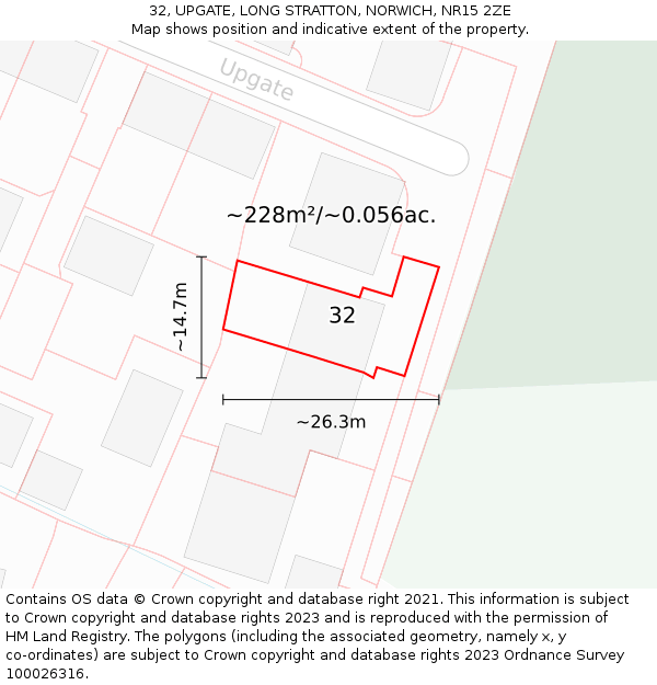 32, UPGATE, LONG STRATTON, NORWICH, NR15 2ZE: Plot and title map