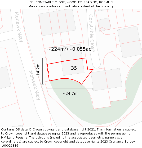 35, CONSTABLE CLOSE, WOODLEY, READING, RG5 4US: Plot and title map