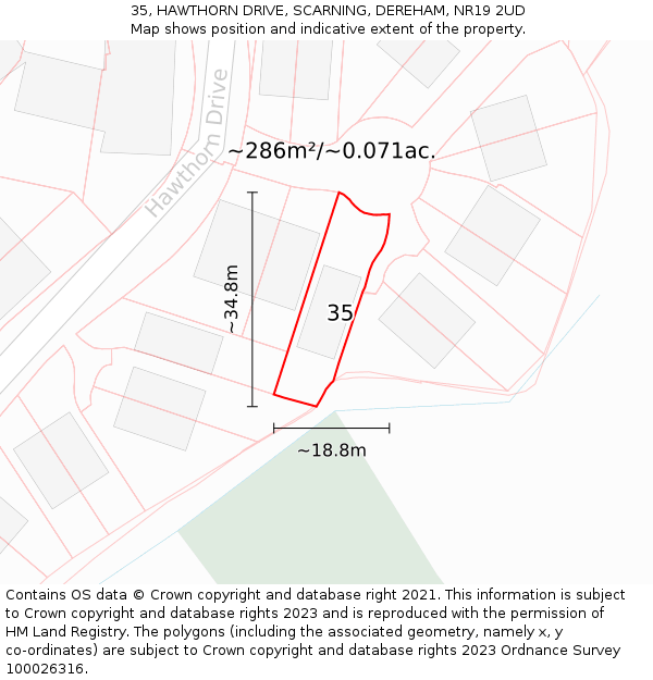 35, HAWTHORN DRIVE, SCARNING, DEREHAM, NR19 2UD: Plot and title map
