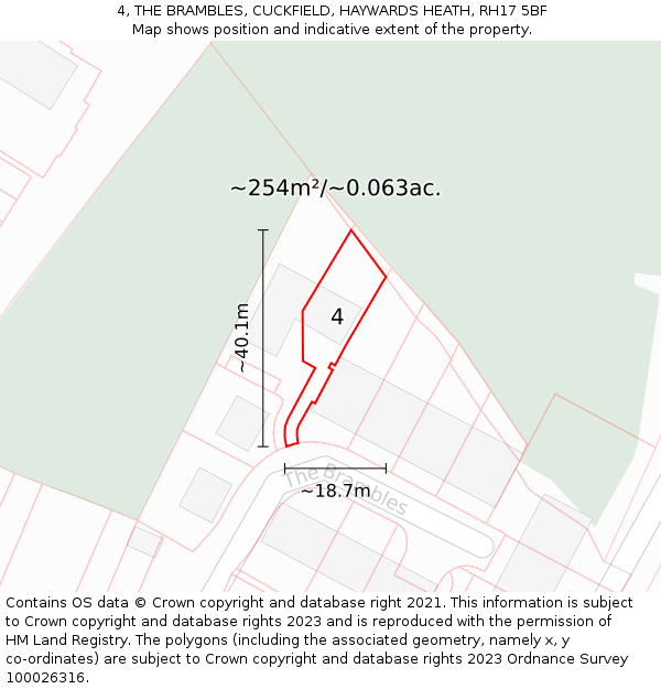 4, THE BRAMBLES, CUCKFIELD, HAYWARDS HEATH, RH17 5BF: Plot and title map