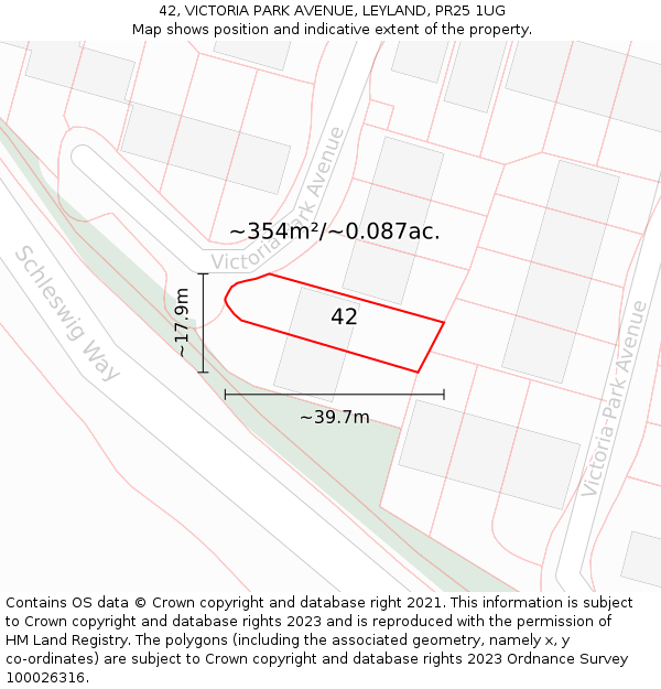 42, VICTORIA PARK AVENUE, LEYLAND, PR25 1UG: Plot and title map
