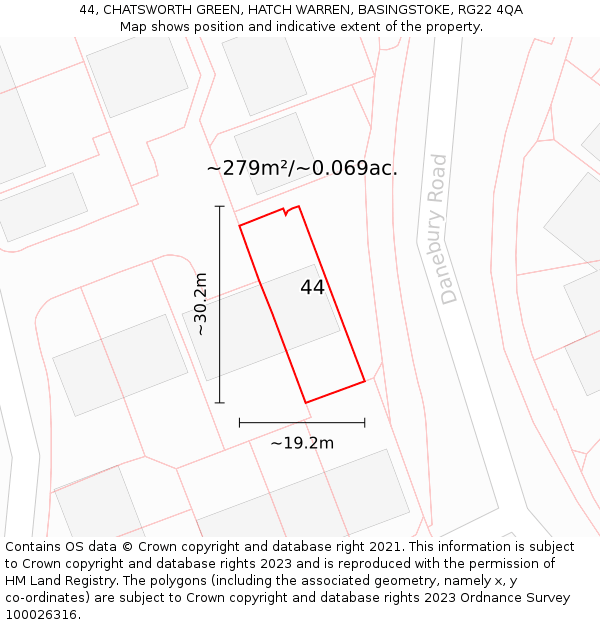 44, CHATSWORTH GREEN, HATCH WARREN, BASINGSTOKE, RG22 4QA: Plot and title map