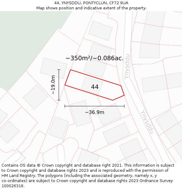 44, YNYSDDU, PONTYCLUN, CF72 9UA: Plot and title map