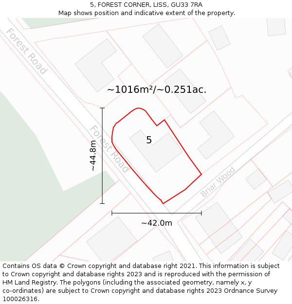 5, FOREST CORNER, LISS, GU33 7RA: Plot and title map