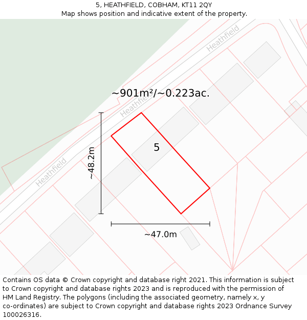5, HEATHFIELD, COBHAM, KT11 2QY: Plot and title map