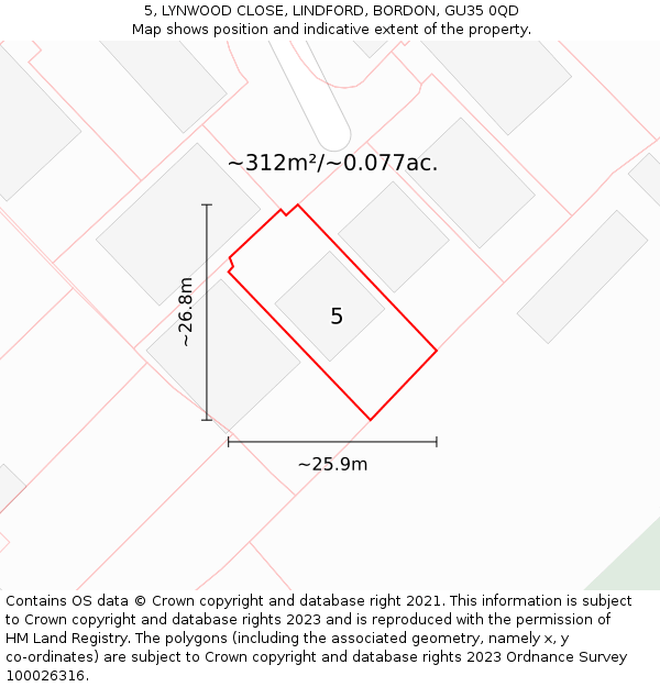 5, LYNWOOD CLOSE, LINDFORD, BORDON, GU35 0QD: Plot and title map