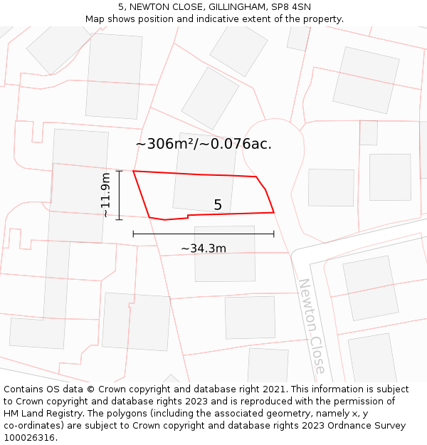 5, NEWTON CLOSE, GILLINGHAM, SP8 4SN: Plot and title map