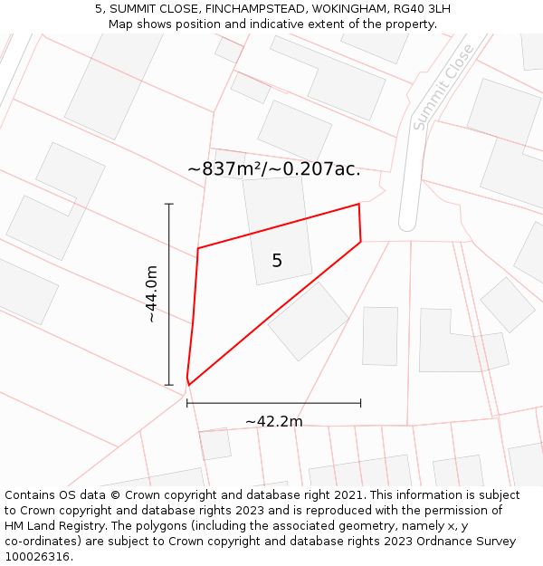 5, SUMMIT CLOSE, FINCHAMPSTEAD, WOKINGHAM, RG40 3LH: Plot and title map