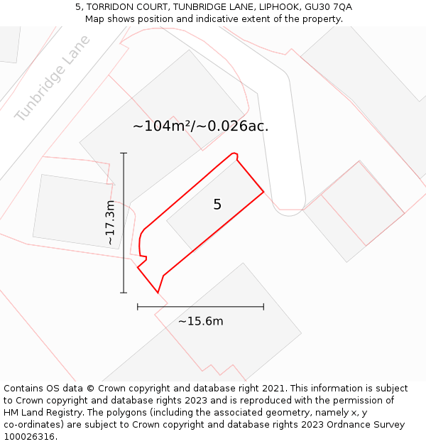 5, TORRIDON COURT, TUNBRIDGE LANE, LIPHOOK, GU30 7QA: Plot and title map