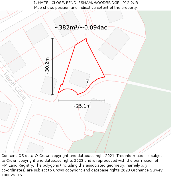 7, HAZEL CLOSE, RENDLESHAM, WOODBRIDGE, IP12 2UR: Plot and title map