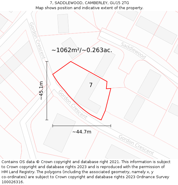 7, SADDLEWOOD, CAMBERLEY, GU15 2TG: Plot and title map