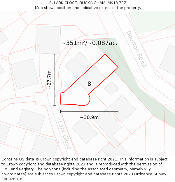 8, LARK CLOSE, BUCKINGHAM, MK18 7EZ: Plot and title map