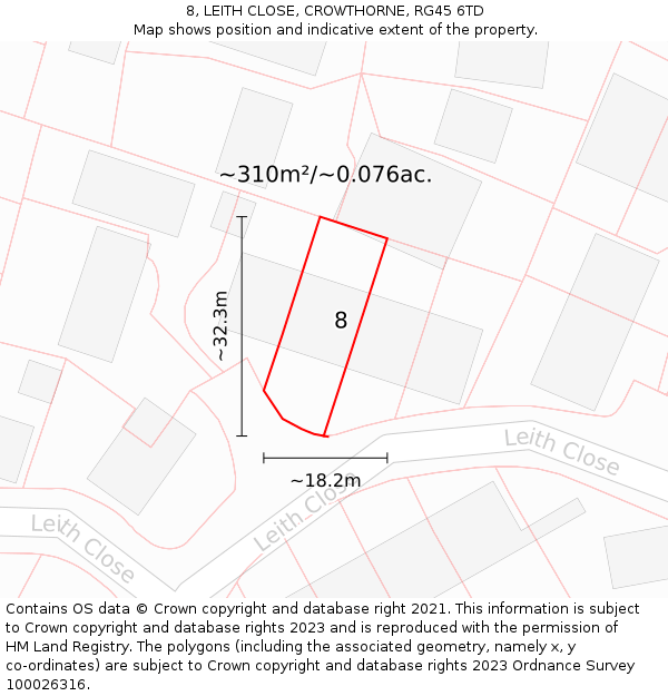 8, LEITH CLOSE, CROWTHORNE, RG45 6TD: Plot and title map