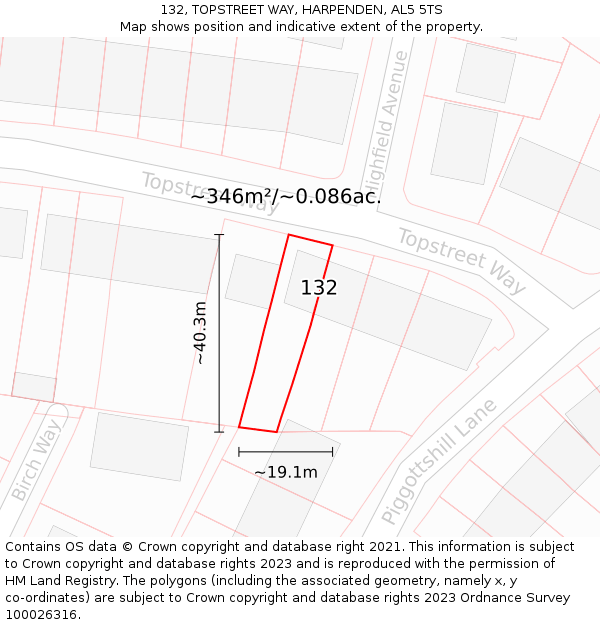 132, TOPSTREET WAY, HARPENDEN, AL5 5TS: Plot and title map
