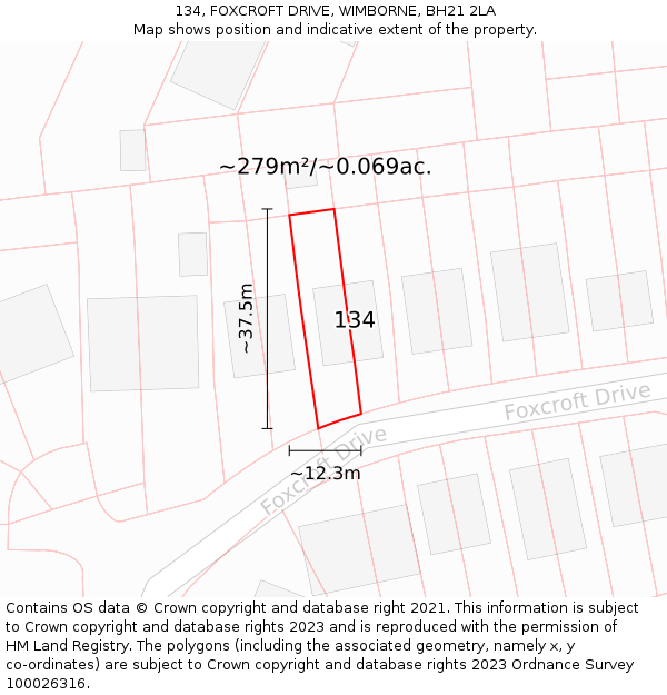 134, FOXCROFT DRIVE, WIMBORNE, BH21 2LA: Plot and title map