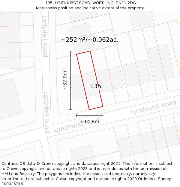 135, LYNDHURST ROAD, WORTHING, BN11 2DG: Plot and title map