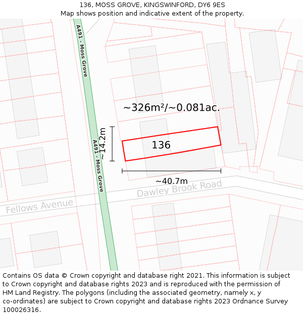 136, MOSS GROVE, KINGSWINFORD, DY6 9ES: Plot and title map