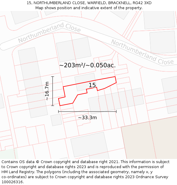 15, NORTHUMBERLAND CLOSE, WARFIELD, BRACKNELL, RG42 3XD: Plot and title map