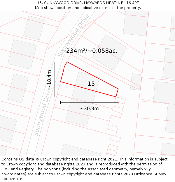 15, SUNNYWOOD DRIVE, HAYWARDS HEATH, RH16 4PE: Plot and title map