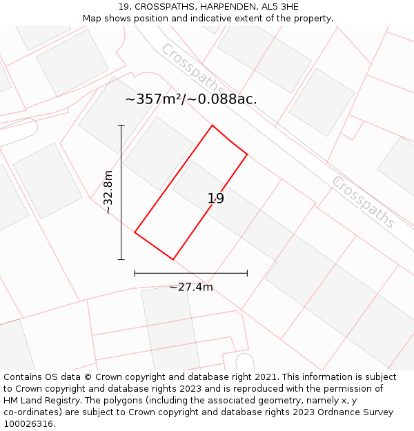 19, CROSSPATHS, HARPENDEN, AL5 3HE: Plot and title map