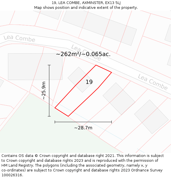 19, LEA COMBE, AXMINSTER, EX13 5LJ: Plot and title map