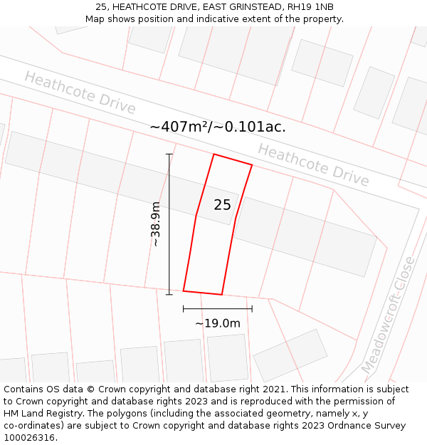25, HEATHCOTE DRIVE, EAST GRINSTEAD, RH19 1NB: Plot and title map