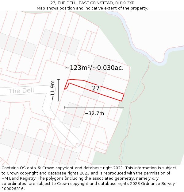 27, THE DELL, EAST GRINSTEAD, RH19 3XP: Plot and title map
