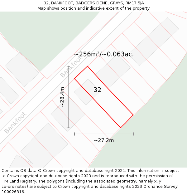32, BANKFOOT, BADGERS DENE, GRAYS, RM17 5JA: Plot and title map