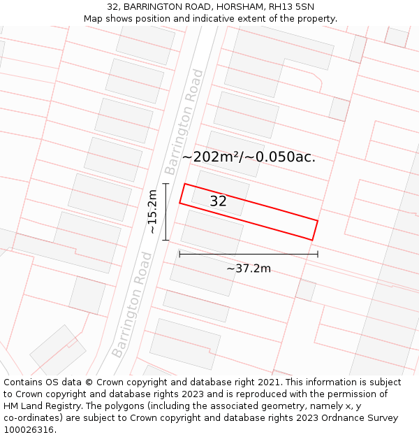 32, BARRINGTON ROAD, HORSHAM, RH13 5SN: Plot and title map