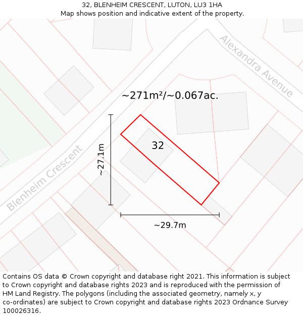 32, BLENHEIM CRESCENT, LUTON, LU3 1HA: Plot and title map
