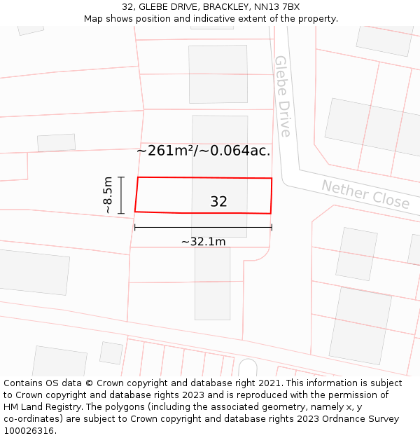 32, GLEBE DRIVE, BRACKLEY, NN13 7BX: Plot and title map