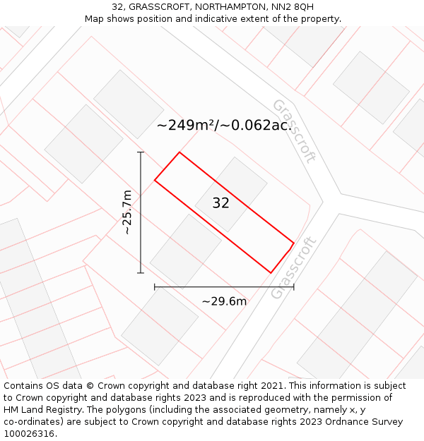 32, GRASSCROFT, NORTHAMPTON, NN2 8QH: Plot and title map