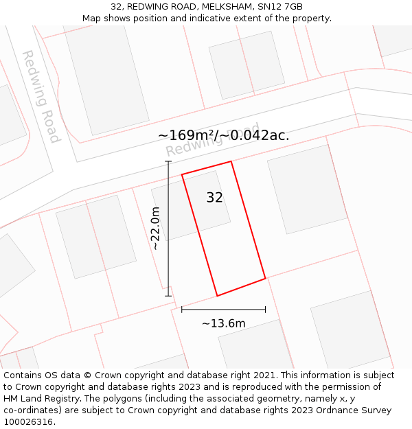 32, REDWING ROAD, MELKSHAM, SN12 7GB: Plot and title map