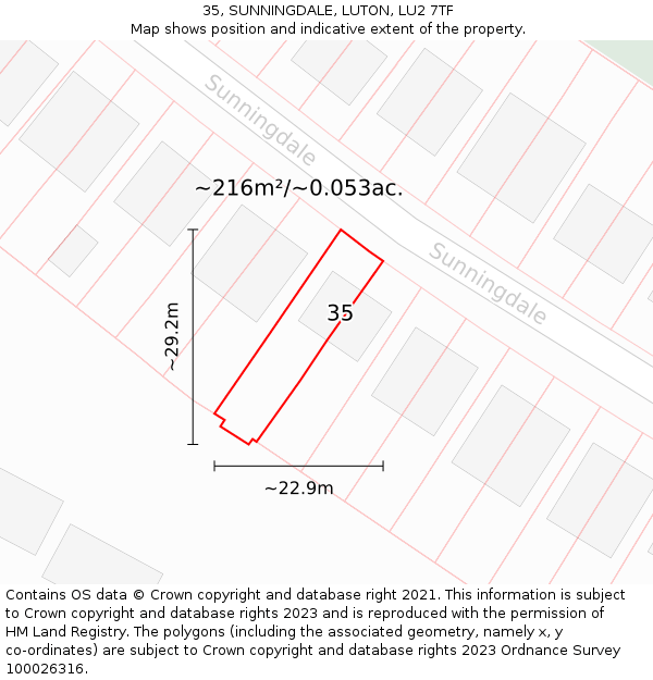 35, SUNNINGDALE, LUTON, LU2 7TF: Plot and title map