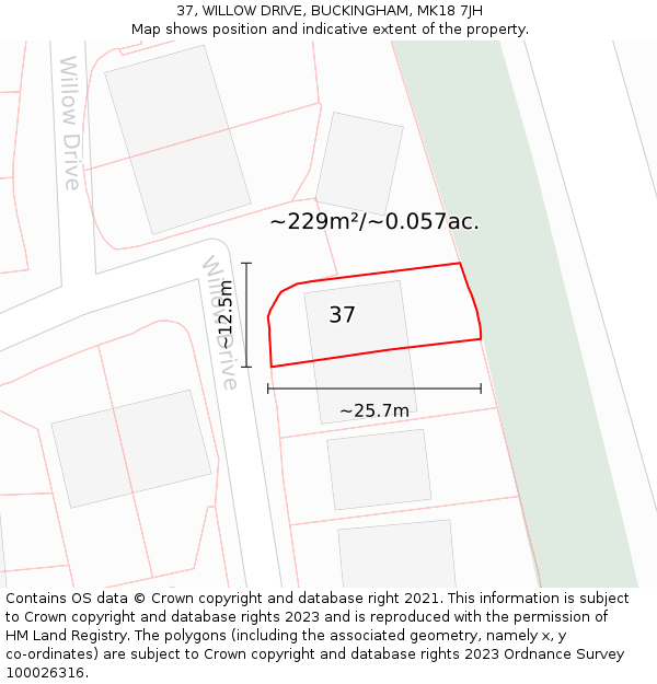 37, WILLOW DRIVE, BUCKINGHAM, MK18 7JH: Plot and title map
