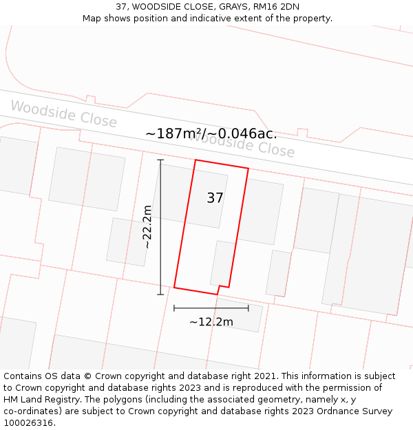 37, WOODSIDE CLOSE, GRAYS, RM16 2DN: Plot and title map