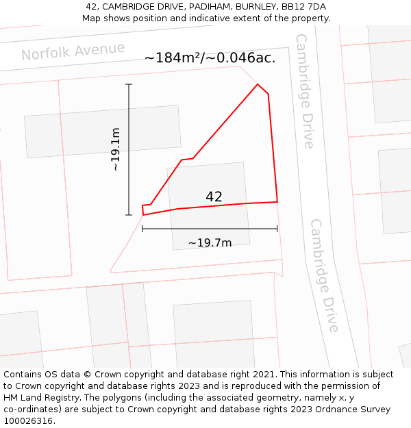 42, CAMBRIDGE DRIVE, PADIHAM, BURNLEY, BB12 7DA: Plot and title map
