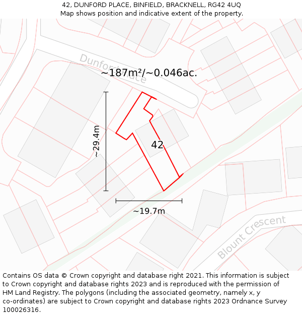 42, DUNFORD PLACE, BINFIELD, BRACKNELL, RG42 4UQ: Plot and title map