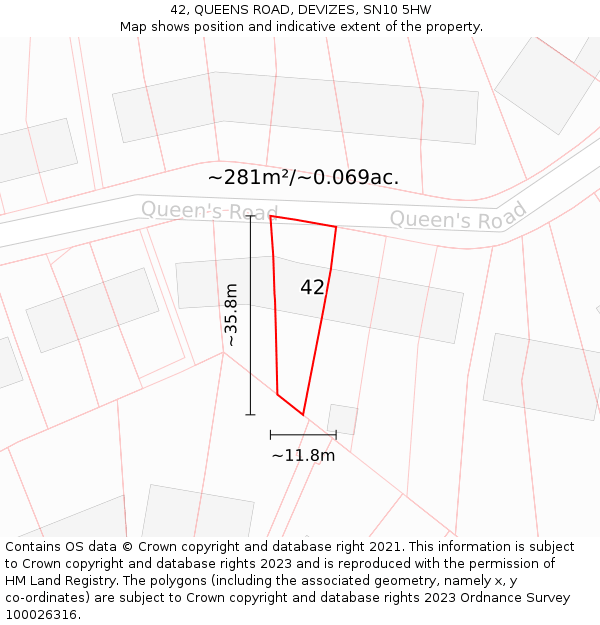 42, QUEENS ROAD, DEVIZES, SN10 5HW: Plot and title map