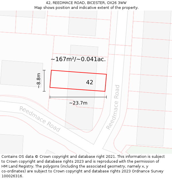 42, REEDMACE ROAD, BICESTER, OX26 3WW: Plot and title map