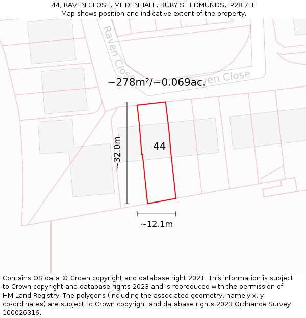 44, RAVEN CLOSE, MILDENHALL, BURY ST EDMUNDS, IP28 7LF: Plot and title map