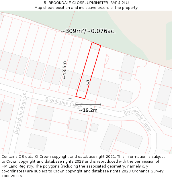 5, BROOKDALE CLOSE, UPMINSTER, RM14 2LU: Plot and title map