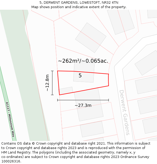 5, DERWENT GARDENS, LOWESTOFT, NR32 4TN: Plot and title map